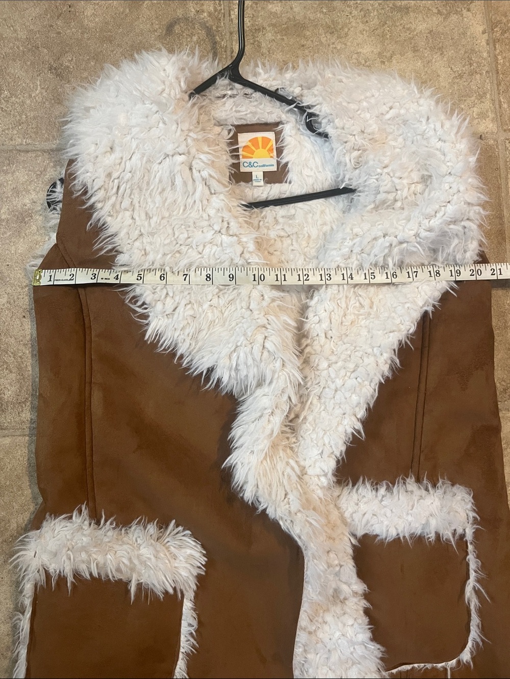 C&C California Sherpa lined Vest Size L - Picture 9 of 9